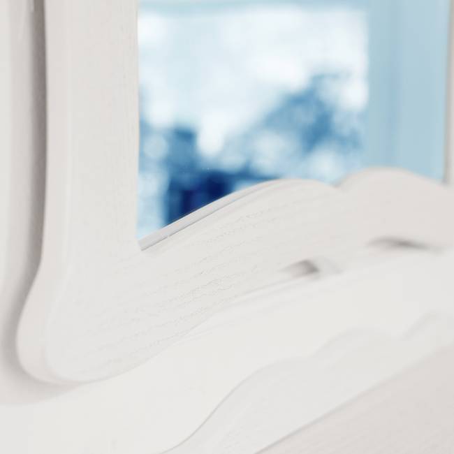 Зеркало навесное Берже 23 белый ясень 97 см х 67 см Зеркало навесное Берже 23 белый ясень 97 см х 67 см