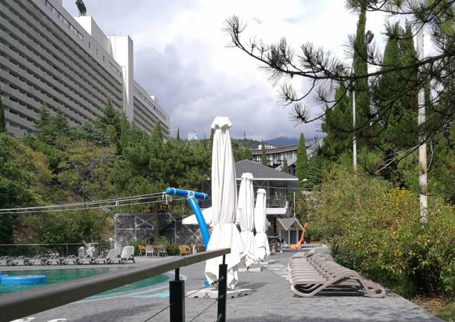 Шезлонг-лежак пластиковый Eden тортора 1700-1945х710х850 мм