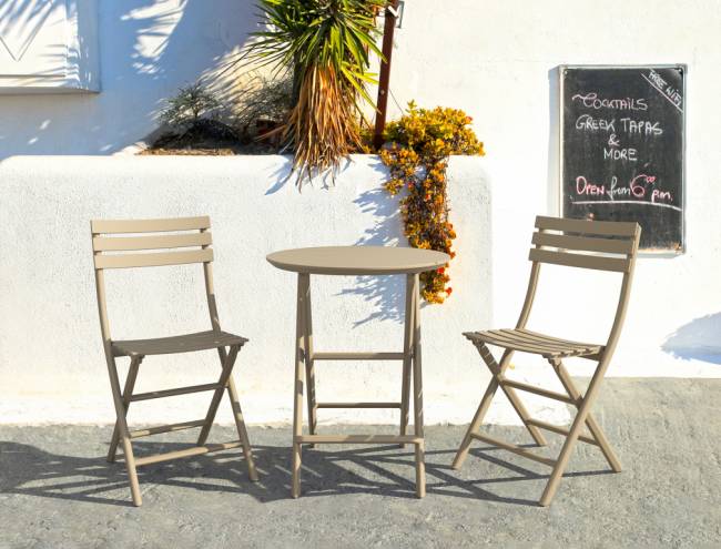 Стол пластиковый складной Helen Folding Table Ø60 бежевый Ø600х740 мм