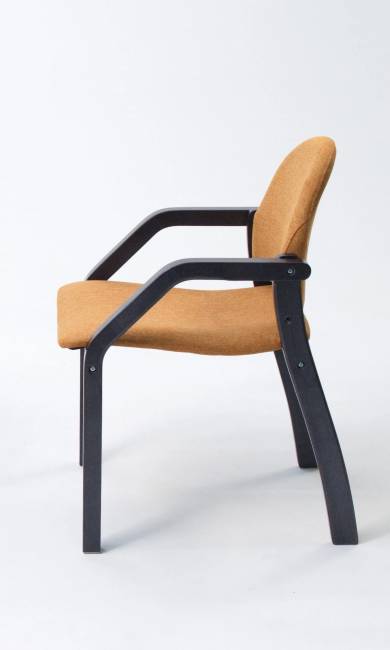 Стул-кресло Джуно 2.0 чёрный/карри